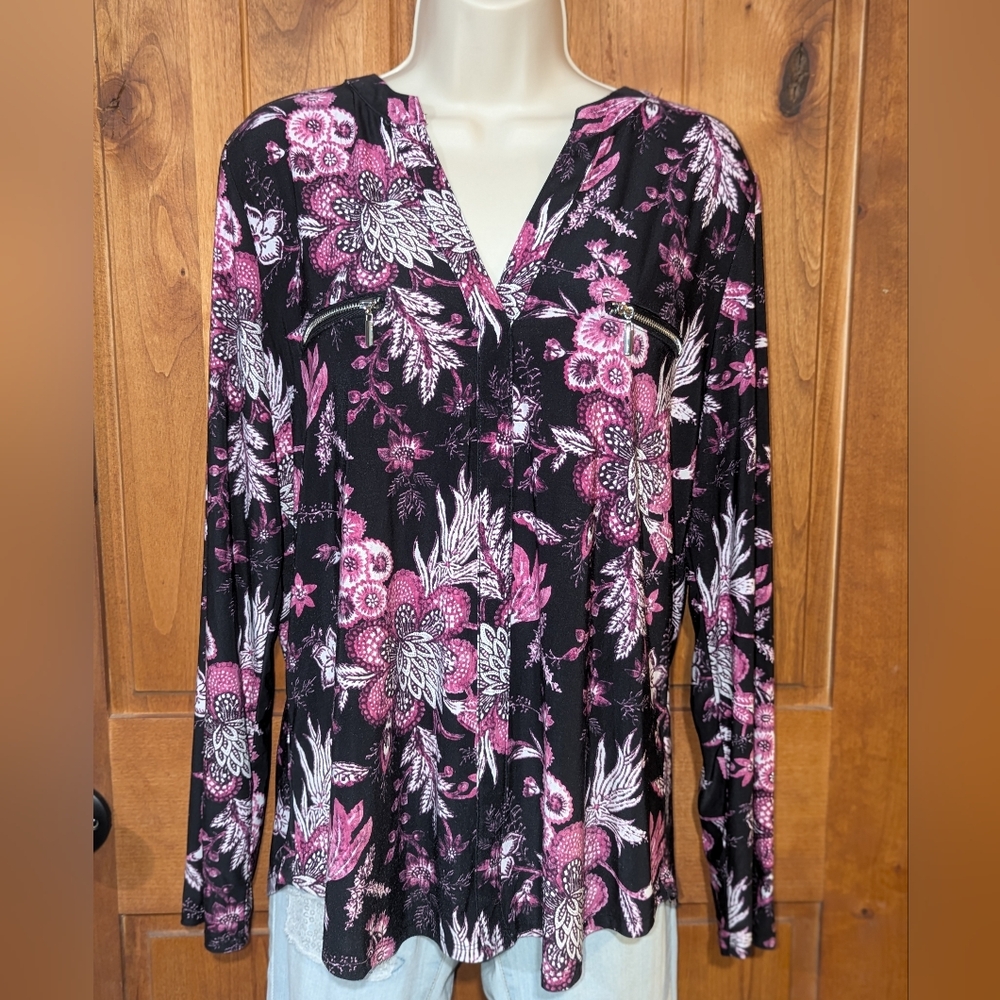 INC International Concepts Black and Pink Floral Blouse‎